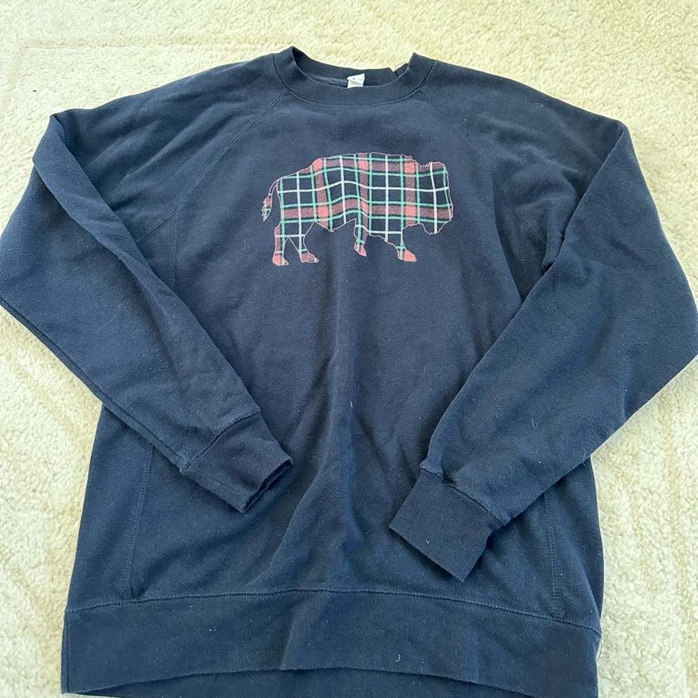 Buffalo crewneck